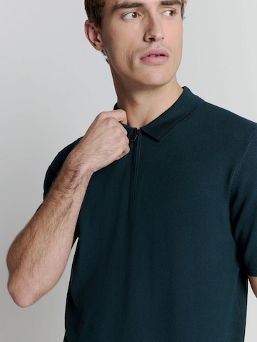 No Excess Shirt in Blue