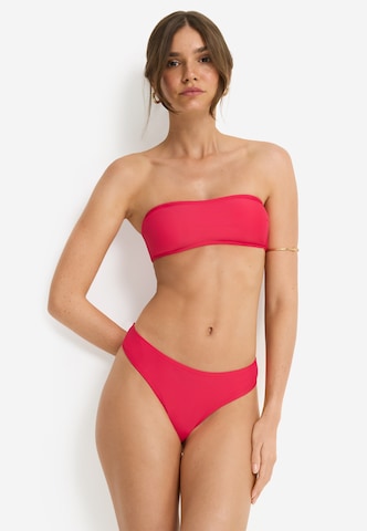 Slip bikini di LSCN by LASCANA in rosso