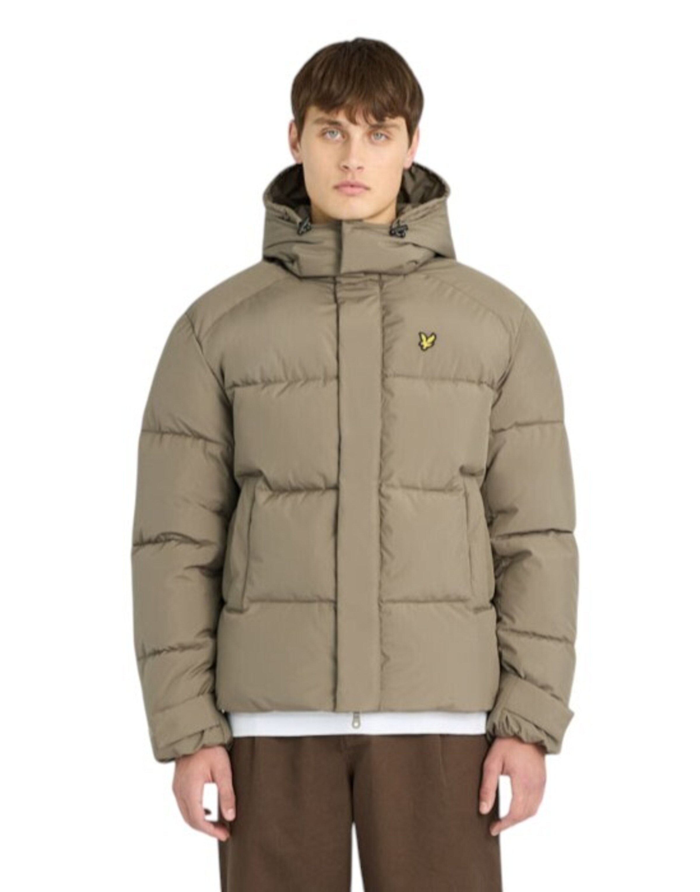 Lyle & Scott Winter Jacket in Green: front