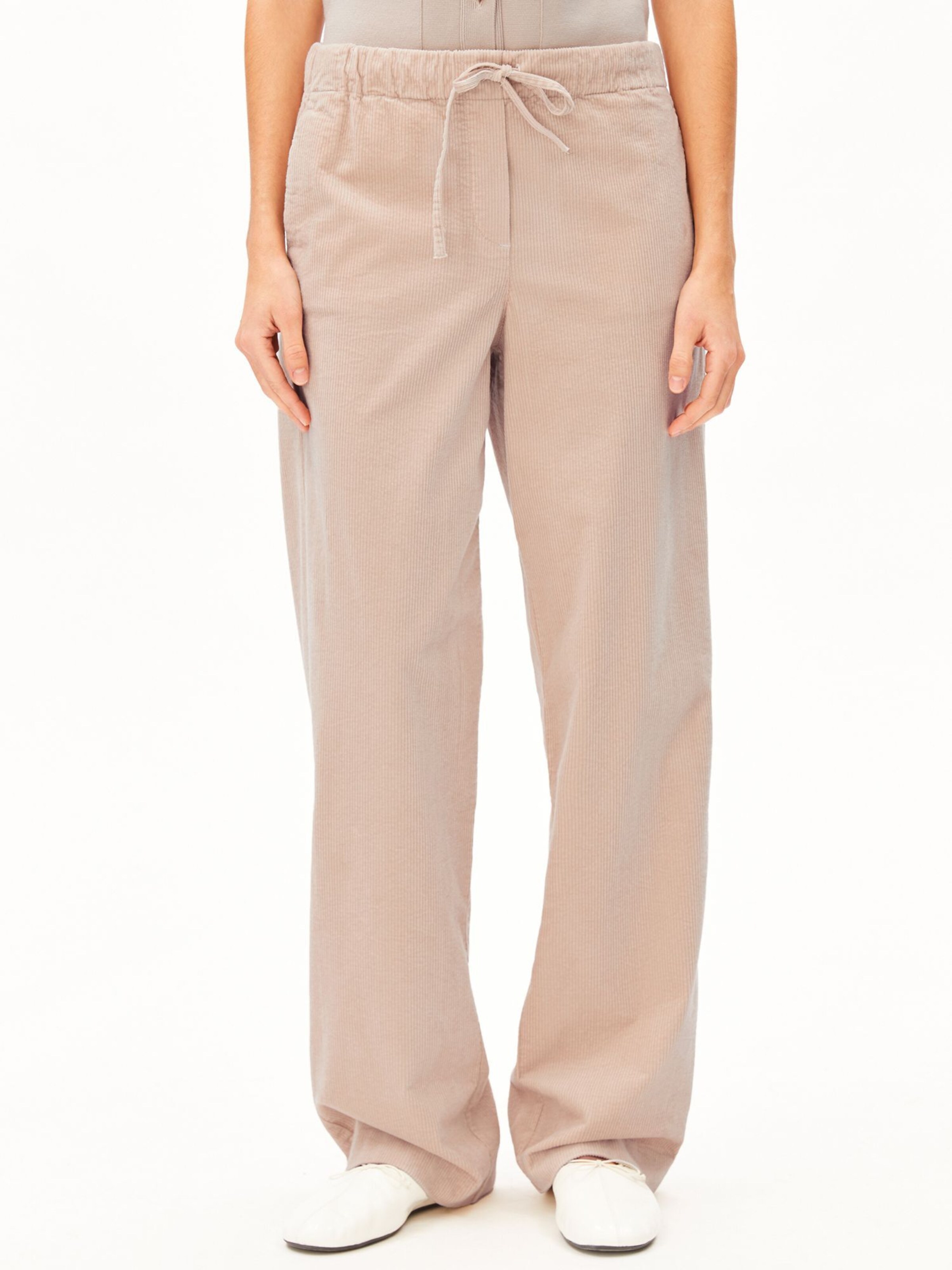 ARMEDANGELS Wide leg Trousers in Beige: front