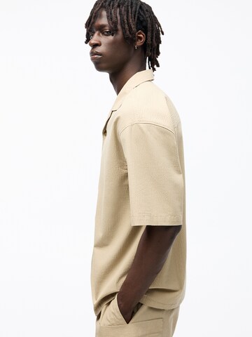 Pull&Bear Comfort fit Srajca | rjava barva