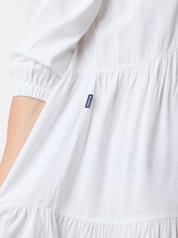 Robe d’été Seaside en blanc