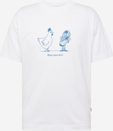 Tricou 'Sport Essentials Chicken' de la new balance pe alb: față