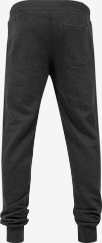 Urban Classics Tapered Housut värissä harmaa