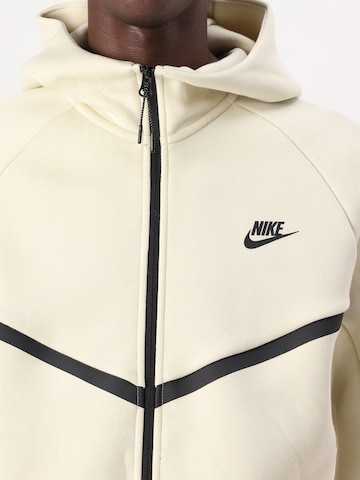 zaļš Nike Sportswear Sportiska jaka 'Tech Fleece'