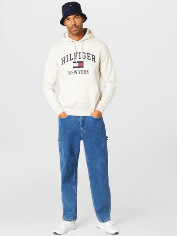 Sweat-shirt TOMMY HILFIGER en blanc