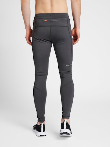 Skinny Pantalon de sport Newline en gris