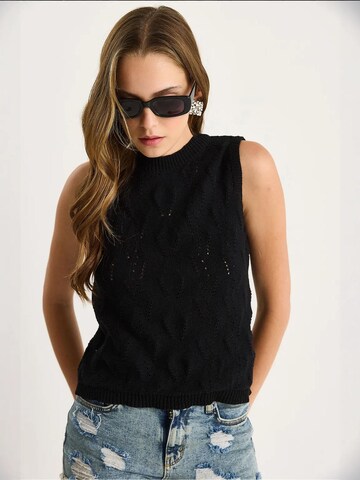 Top in maglia di Bianco Lucci in nero