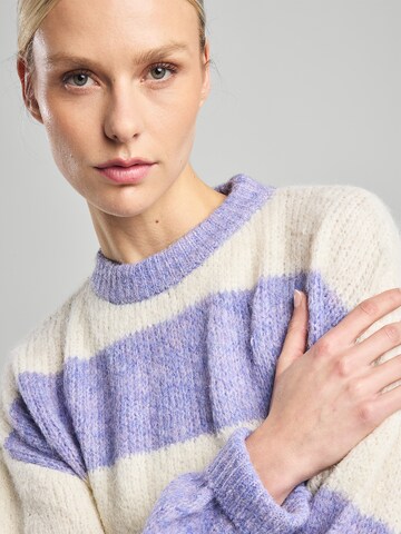 Pull-over America Today en violet