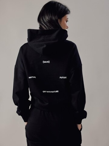 OWN Off With Nature Sweatshirt 'Cappuccio' in Zwart