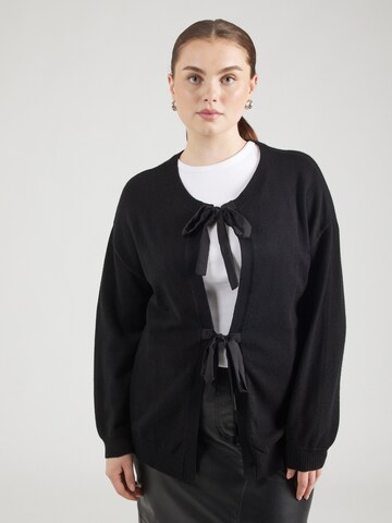 ONLY Carmakoma Cardigan i sort: forside