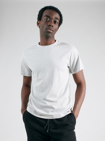T-Shirt 'Peter' ABOUT YOU en beige : devant