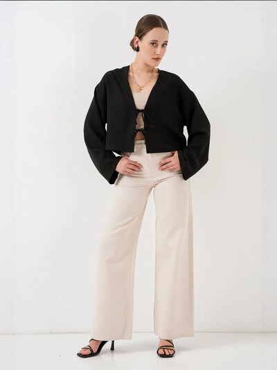 Bigdart Kimono en L en noir, Vue avec produit