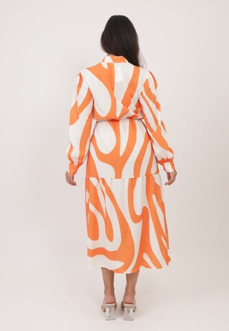 Robe Elara en orange