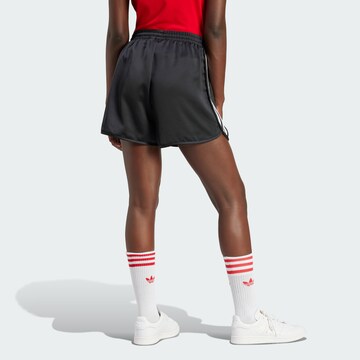 Loosefit Pantaloni de la ADIDAS ORIGINALS pe negru