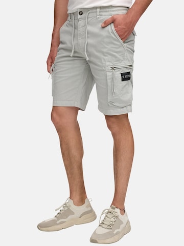 Tazzio Regular Cargo Pants 'A211' in Grey