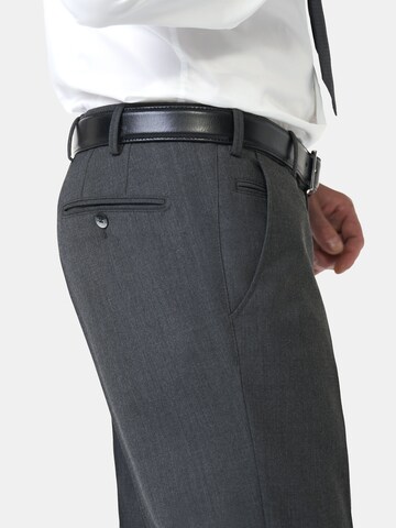 Coupe slim Pantalon 'Bonn' MEYER en gris