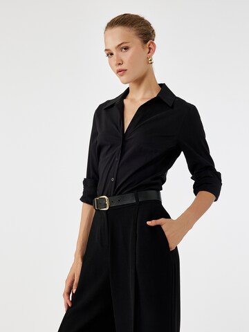 Koton Bluse in Schwarz: Vorderseite