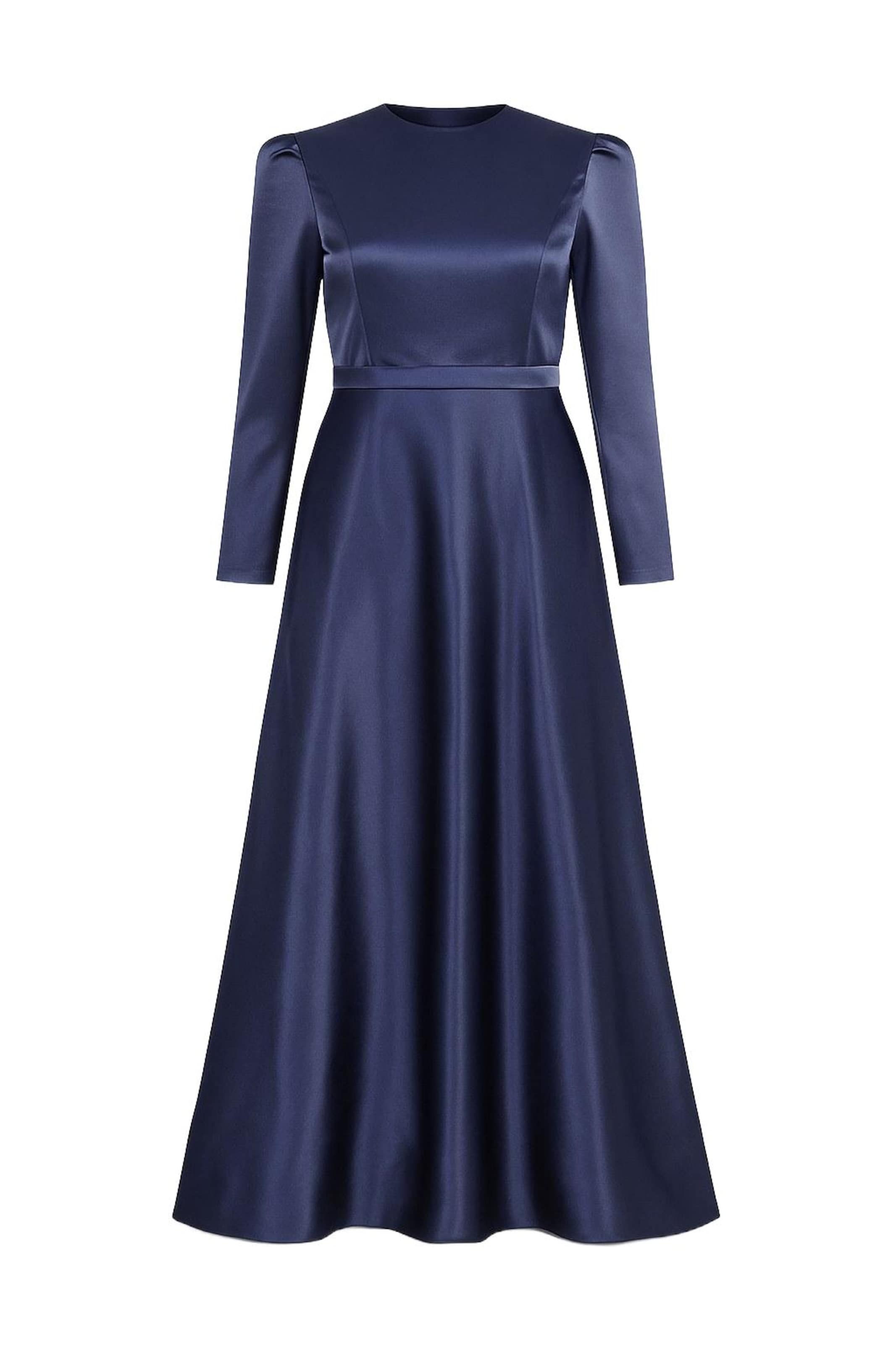 MODAMIHRAM Evening dress in Purple: front