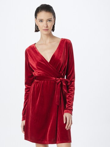 Robe 'STINE' PIECES en rouge : devant