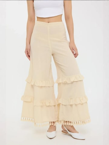 Hiccup Wide Leg Hose in Beige: Vorderseite