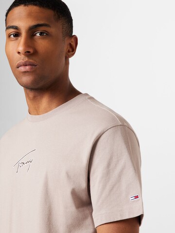 T-Shirt 'Classic' Tommy Jeans en marron