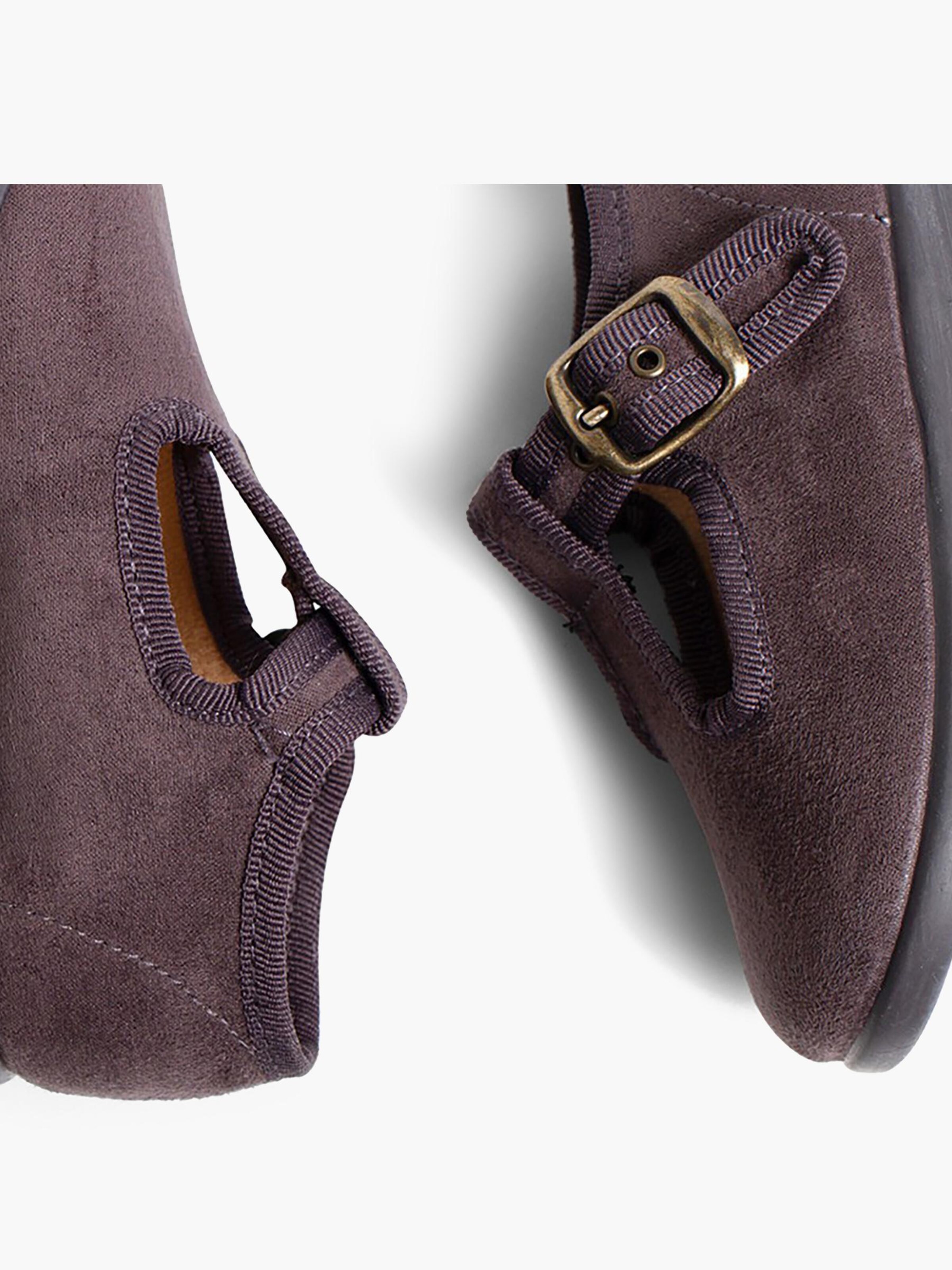Chaussure basse Pisamonas en gris