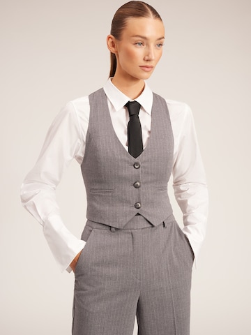 RÆRE by Lorena Rae Suit vest 'Nola' in Grey: front