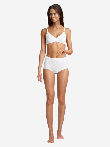 Nina von C. Panty 'Slipboutique' in White