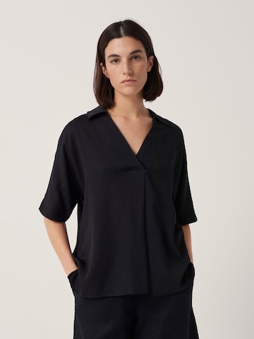 Someday Blouse 'Zerike' in Black: front