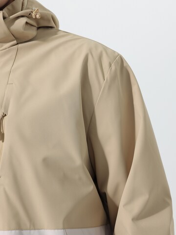 YOUTHUP Performance Jacket in Green