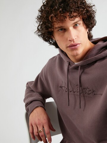 HOLLISTER Sweatshirt in Purple