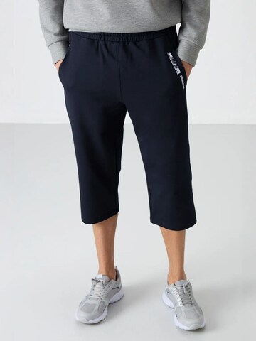 Tommy Life Wide leg Pants in Blue: front