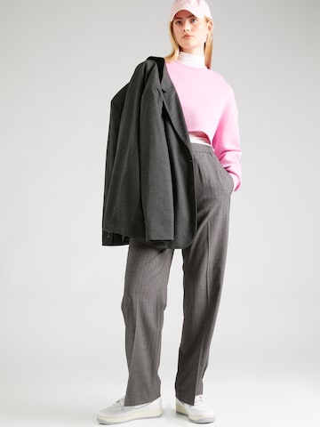 VILA ROUGE Regular Trousers with creases 'LUCINDA' in Grey