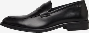 Chaussure basse s.Oliver en noir : devant