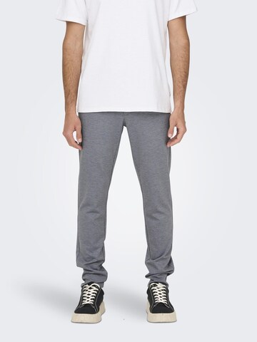 Regular Pantalon chino 'Mark' Only & Sons en gris : devant