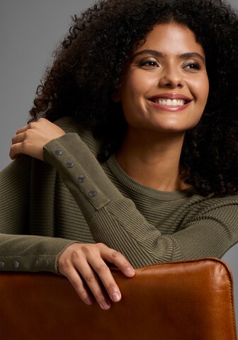 LAURA SCOTT Pullover in Grün