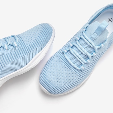 LASCANA Sneaker in Blau