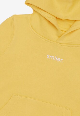 smiler. Sweatshirt in Yellow