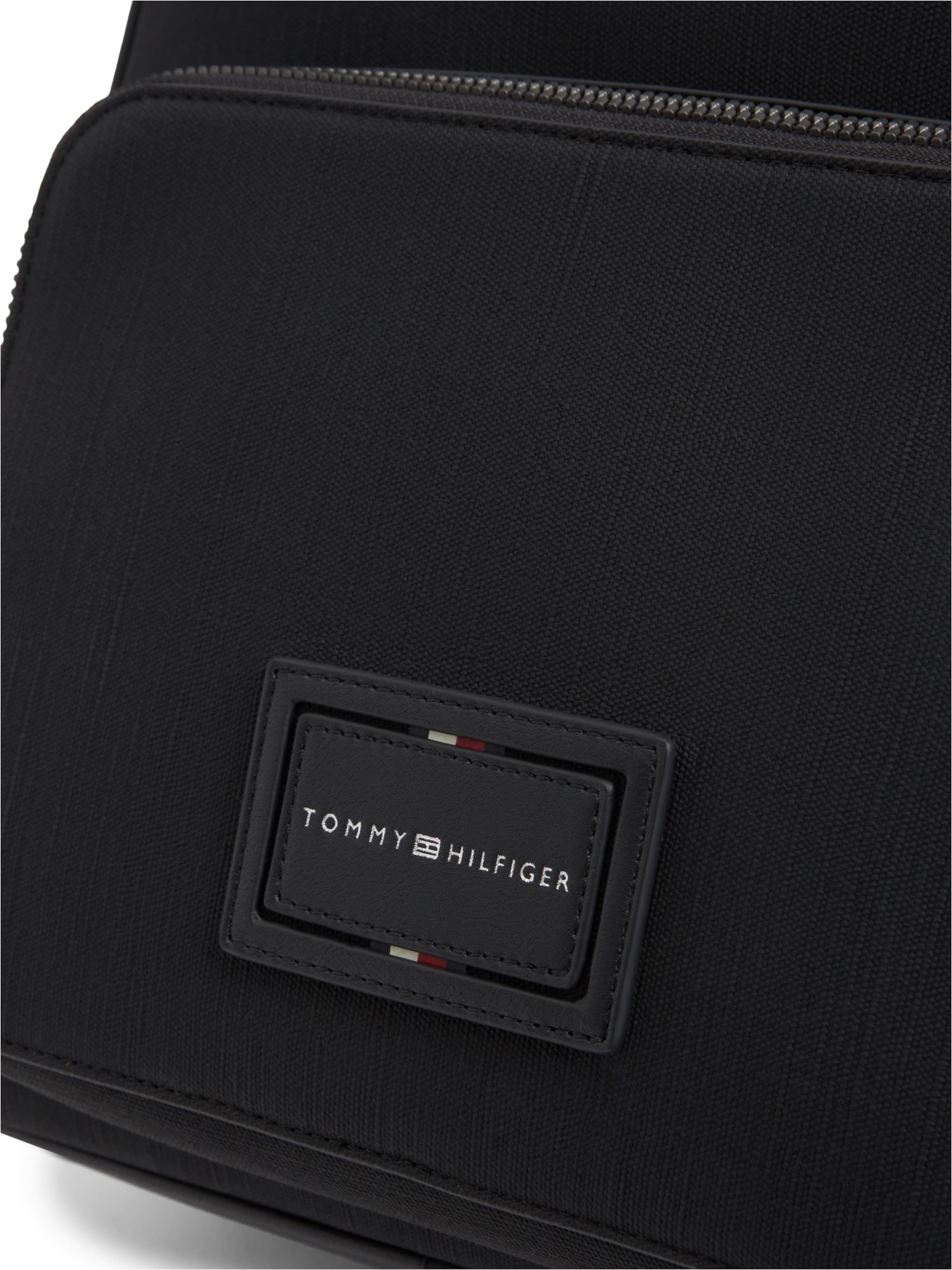 TOMMY HILFIGER Rugzak 'FOUNDATION' in Zwart