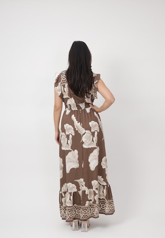 Elara Kleid in Braun