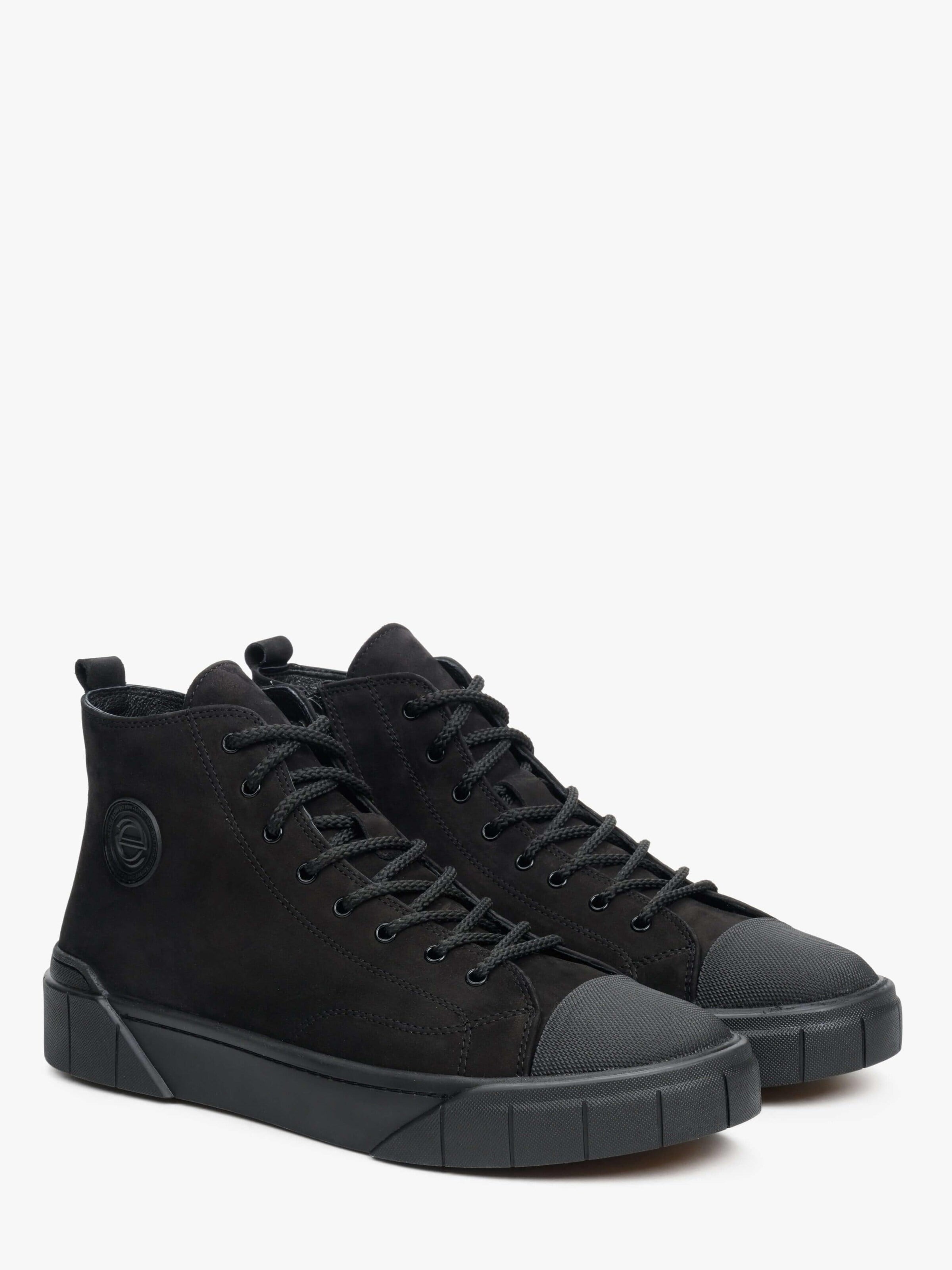 ES8 Hög sneaker '09-4448' i svart
