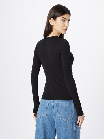 Urban Classics Shirt in Black