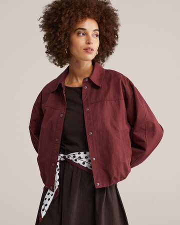 raudona WE Fashion Demisezoninė striukė