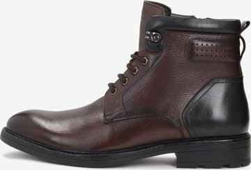 Kazar Chukka boots σε καφέ: μπροστά