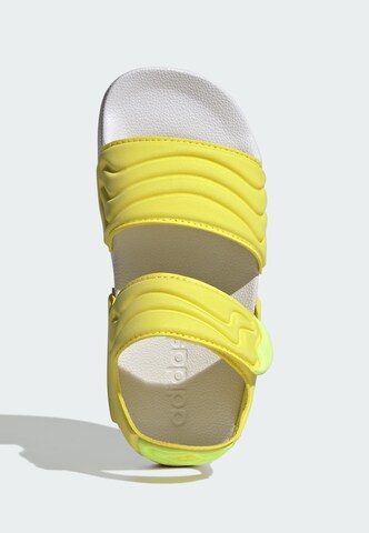 Claquettes / Tongs 'Adilette' ADIDAS SPORTSWEAR en jaune