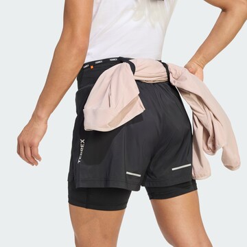 ADIDAS TERREX Regular Outdoorshorts 'Xploric' in Schwarz