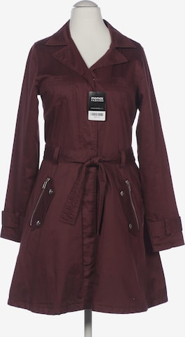 elvine Mantel M in Rot: Vorderseite