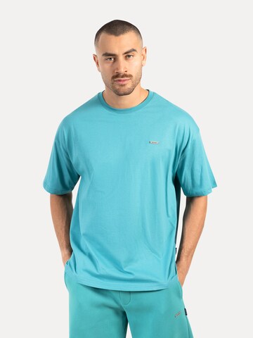 Smilodox T-Shirt Oversize Cedrik in Blau: Vorderseite