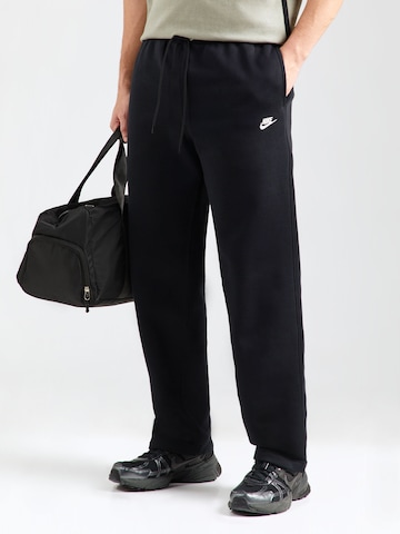 Nike Sportswear - Loosefit Pantalón 'Club' en negro: frente